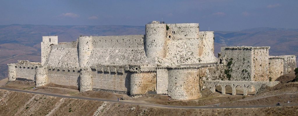 Vue générale du château dit  le Krak des chevaliers.